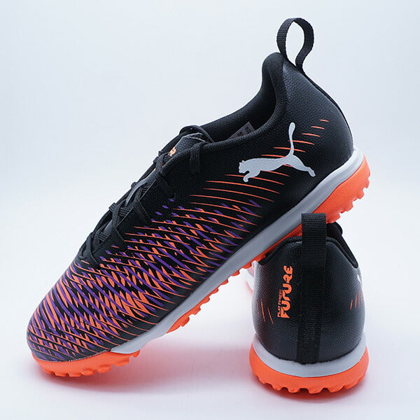 【ショップ限定エントリーでさらに+9倍】フューチャー8プレイTT+MIDJRプーマPUMA108395-01プーマブラックジュニアサッカートレーニングシューズ