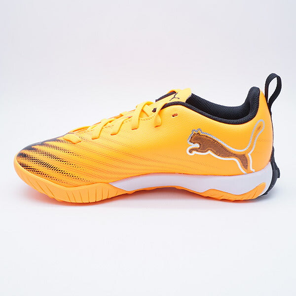 ウルトラ6プレイTT+MidJRプーマPUMA108543-03ヒートファイアジュニアサッカートレーニングシューズ
