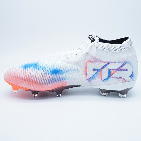 フューチャー8アルティメットFGプーマPUMA108581-01プーマホワイトサッカースパイク天然芝
