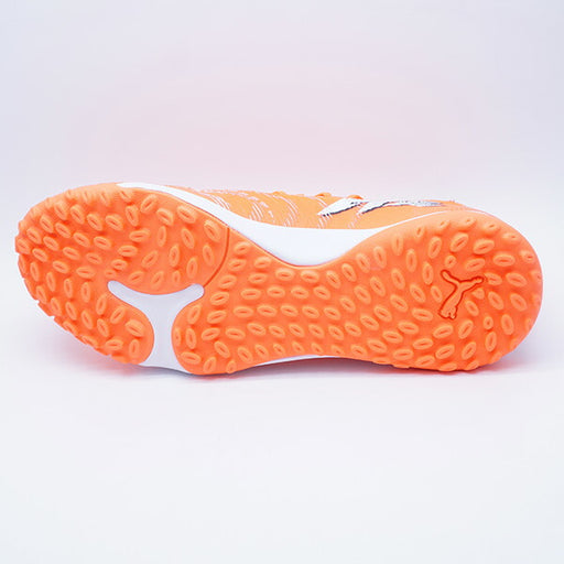 フューチャー8マッチTTプーマPUMA108906-01グローイングレッドサッカートレーニングシューズ