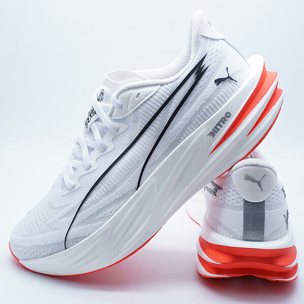 ディヴィエイトピュアニトロプーマPUMA313904-06プーマホワイトランニングシューズ