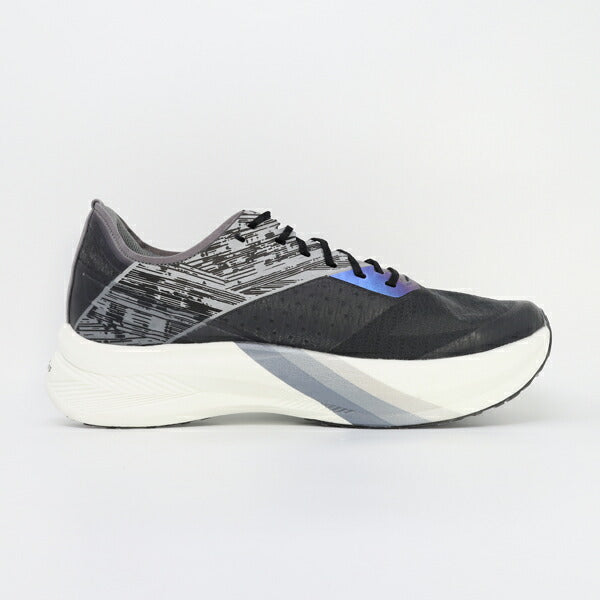 【ショップ限定エントリーでさらに+9倍】コンバースCONVERSEランニングシューズメンズコンズランリボルヴ/3itsukaCONSRUNREVOLVE/3itsuka33600012