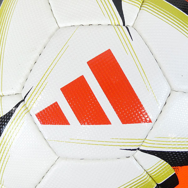 アディダスadidasブンデスリーガ２６−２７リーグルシアーダ４号球ADF451DFLサッカーボール公式試合球モデルJFA検定球