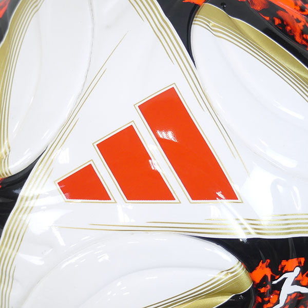 アディダスadidasブンデスリーガ２６−２７ミニADFM150DFLサッカーボール公式試合球モデル直径約13cm