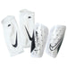 【ショップ限定エントリーでさらに+9倍】ナイキNIKEマーキュリアルライトシンガードDN3611-100すね当てサッカー
