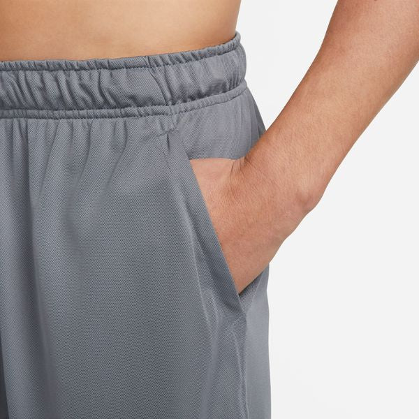 【ショップ限定エントリーでさらに+9倍】ナイキNIKEDri-FITトータリティメンズ23cmショートパンツDV9329-084ショート9インチグレー24SU