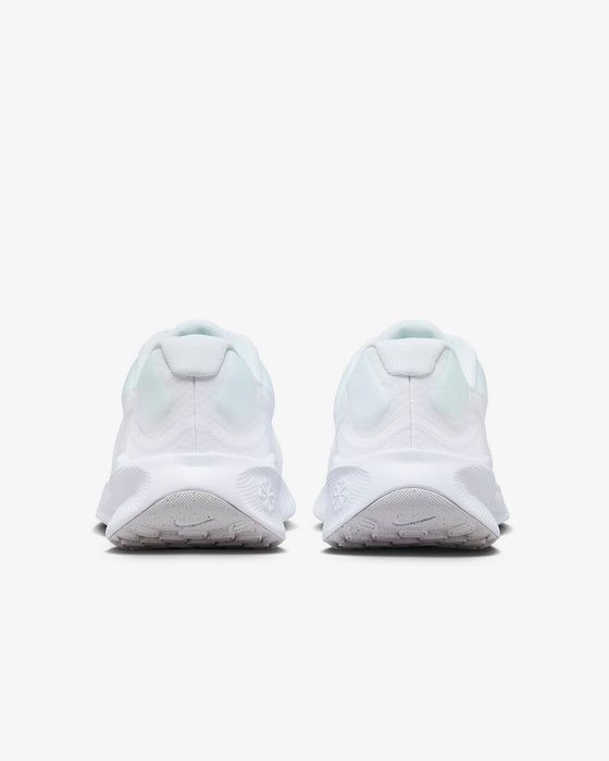 ランニングシューズNIKEナイキウィメンズREVOLUTION7レボリューション7FB2208-100