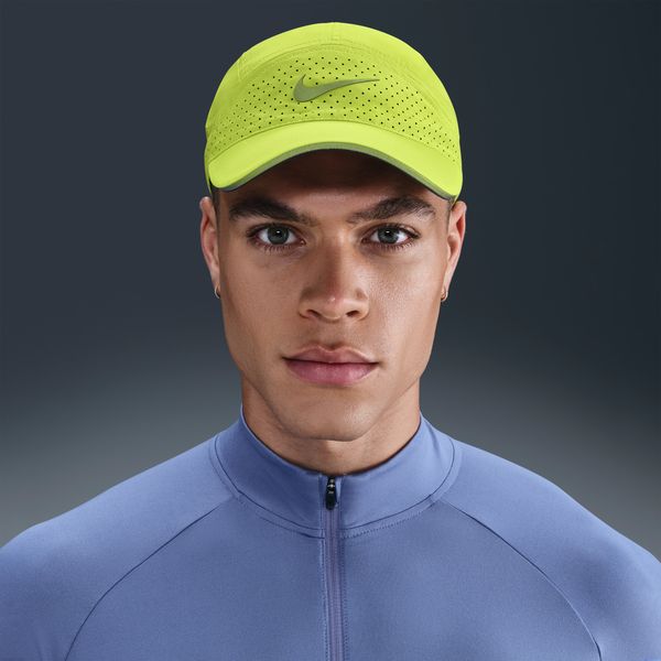 NIKEナイキアンストラクチャードリフレクティブキャップ帽子NikeFlyFB5681-389