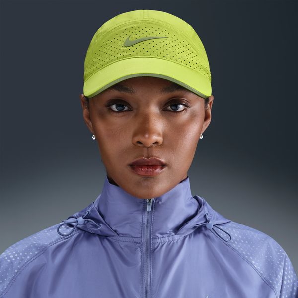 NIKEナイキアンストラクチャードリフレクティブキャップ帽子NikeFlyFB5681-389