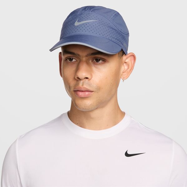 NIKEナイキアンストラクチャードリフレクティブキャップ帽子NikeFlyFB5681-499