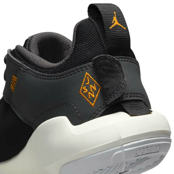 ナイキNIKEバスケットボールミニバスシューズジョーダンワンテイク5FD2338-007ジュニアシューズ