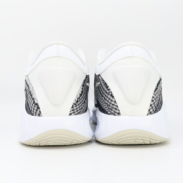 ナイキNIKEメンズバスケットボールシューズG.T.ハッスルアカデミーEPFJ7808-100バッシュバスケットインドア室内ジムフィットネス