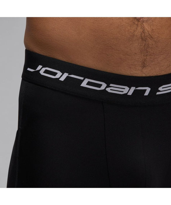 【ショップ限定エントリーでさらに+9倍】【ネコポス送料無料】ジョーダンJORDANメンズレディースバスケットボールインナーハーフタイツDFSウーブンショートFV8618-010