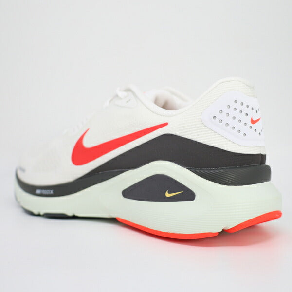 ナイキNIKEメンズランニングシューズSTRUCTURE26ストラクチャー26マラソンジョギングホワイトHJ1102-106