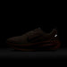 ナイキNIKEメンズランニングシューズズームボメロ18マラソンジョギングHM6803-700