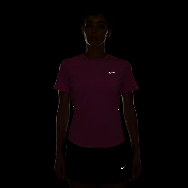 【ネコポス送料無料】ナイキNIKEレディースランニングシャツスウィフトDFS/S25FATシャツ半袖ピンクHM9699-675