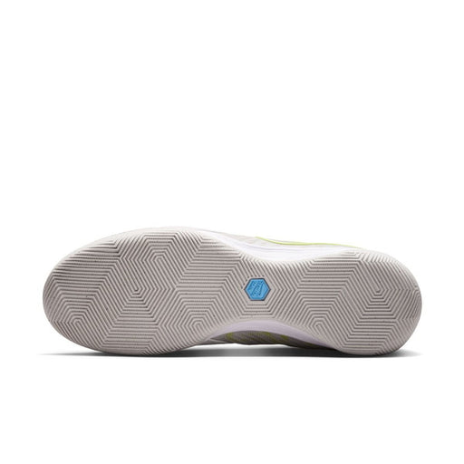 ティエンポリアクトガトICナイキNIKEHQ3159-001バストグレーフットサルシューズ