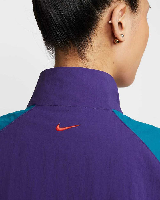【ショップ限定エントリーでさらに+9倍】ナイキNIKEスポーツトレーニングウェアレディース長袖オーバーサイズドウーブンジャケットNSWLOGO25FAHV4108