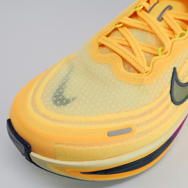 ナイキNIKEズームボメロプラスメンズランニングシューズマラソンジョギングHV8150-802