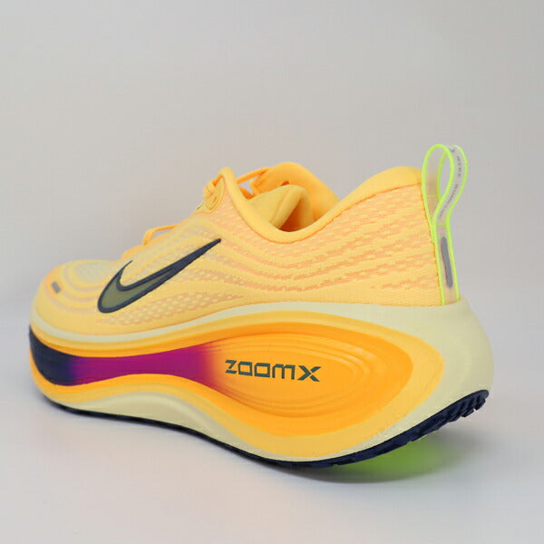 ナイキNIKEズームボメロプラスメンズランニングシューズマラソンジョギングHV8150-802
