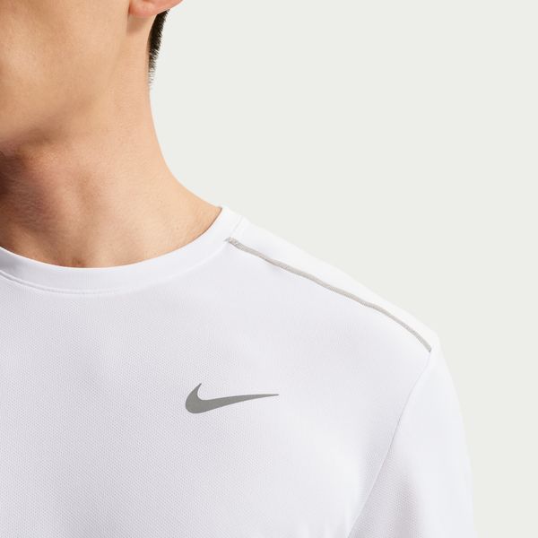 【ネコポス送料無料】ナイキNIKEメンズランニングシャツMILERSS26SUマイラーDri-FITUVプロテクションショートスリーブ半袖TシャツIF2083-100