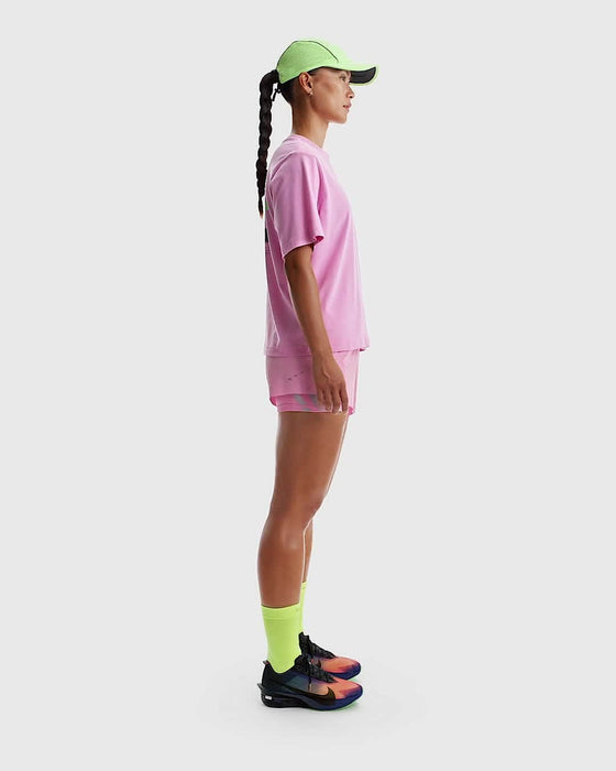 ナイキNIKEランニングTシャツスウィフトDri-FITランニングTシャツ半袖レディース大人吸汗速乾グラフィックコットン混ルーズフィットIM8894-621