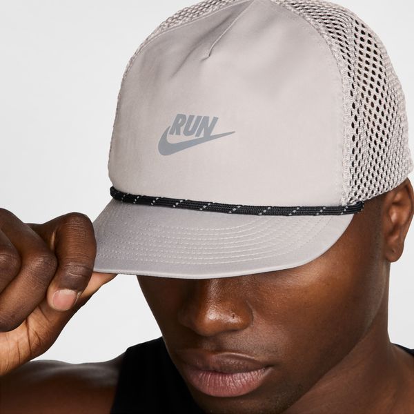 【ネコポス送料無料】ナイキNIKEランニングキャップPROCAPUSFBプロキャップ26SP日よけIO8269-009