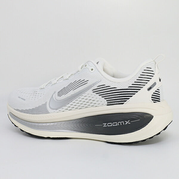 ナイキNIKEレディースランニングシューズLズームボメロ18ESSマラソンジョギングIO9915-101