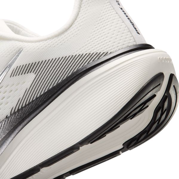 ナイキNIKEレディースランニングシューズLエアズームペガサス42マラソンジョギングIR0298-100