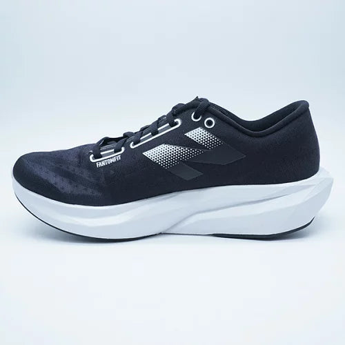 FUELCELL REBEL V4 D ニューバランス New Balance MFCXCS4-D ブラック ランニングシューズ