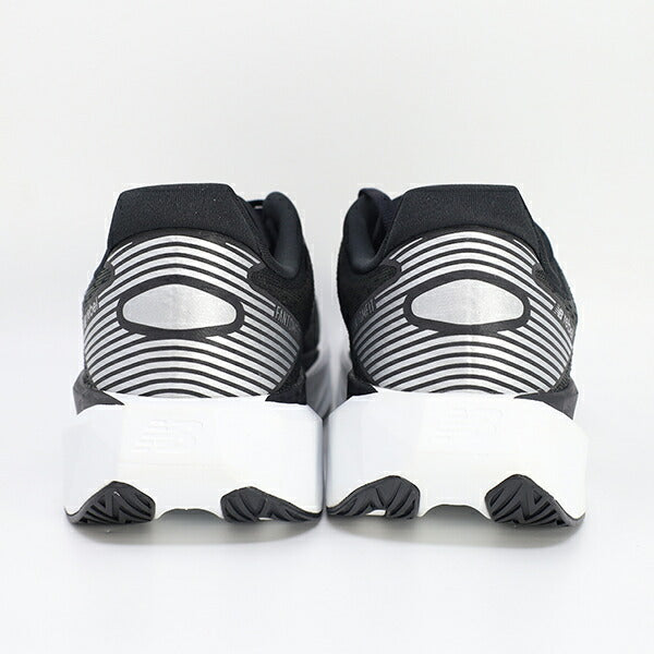 ニューバランスNewBalanceメンズランニングシューズFuelCellRebelv5フューエルセルv5マラソンジョギングMFCXLO5-D