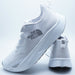 VECTIVVERSAノースフェイスTHENORTHFACENF52602-WWホワイトランニングシューズ