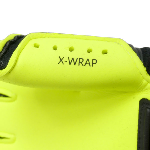 TheOneGloveAPEXMagmaサッカーキーパーグローブONE22-A007ゴールキーパーGKグローブキーグロブラック