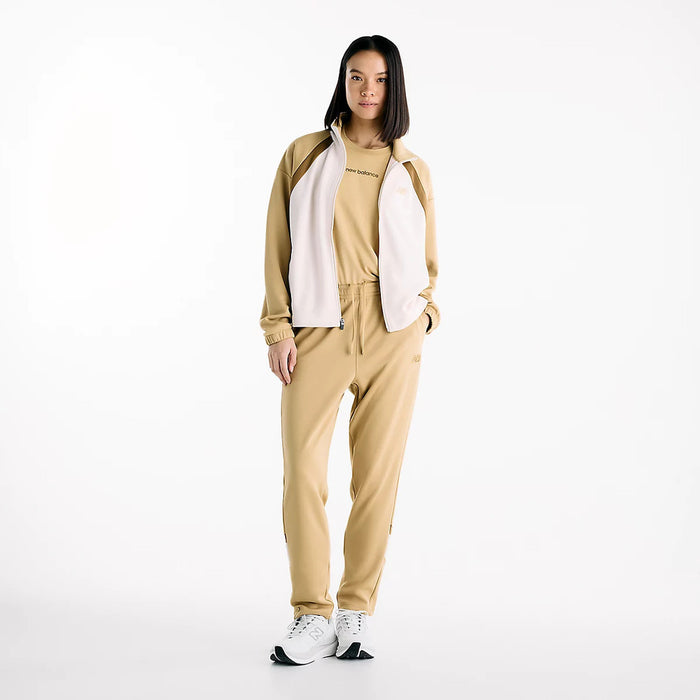 ニューバランスNEWBALANCEトラックパンツニットパンツ（テーパード）レディース大人吸湿速乾保温ダブルニットテーパードWB6218T8-ABF