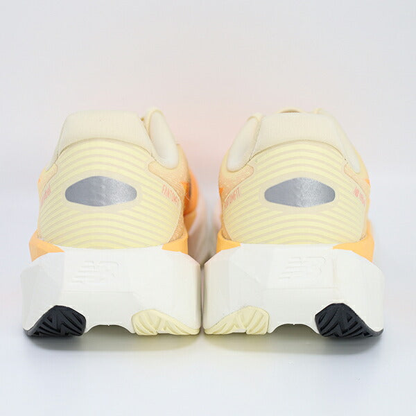 ニューバランスNewBalanceレディースランニングシューズLFuelCellRebelv5フューエルセルv5マラソンジョギングWFCX8KC-B