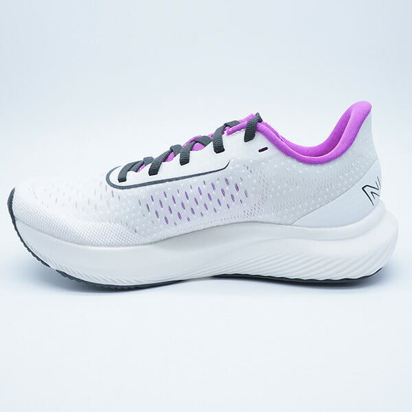 FuelCellRebelv4ニューバランスNewBalanceWFCXCW3-Bホワイトランニングシューズ